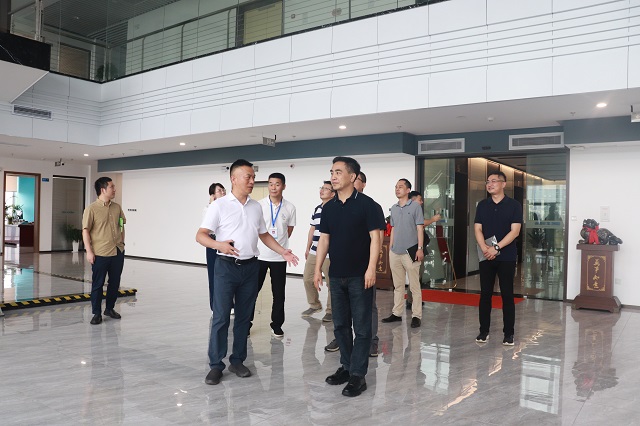 湖南省建筑設(shè)計(jì)院集團(tuán)股份有限公司黨委副書(shū)記、總經(jīng)理夏心紅一行蒞臨北斗微芯開(kāi)展合作交流